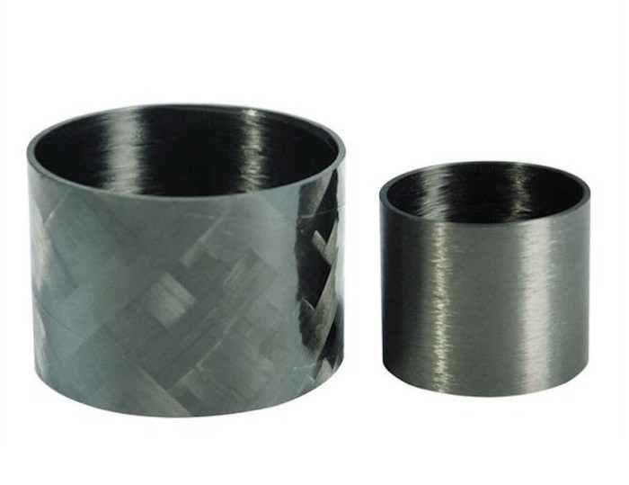 Tube en fibre de carbone enroulé sur mesure(1)